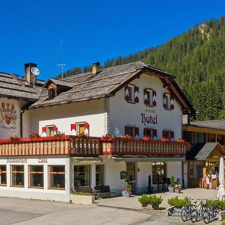 Alpin Natur Hotel Bruckele Braies  Exterior photo